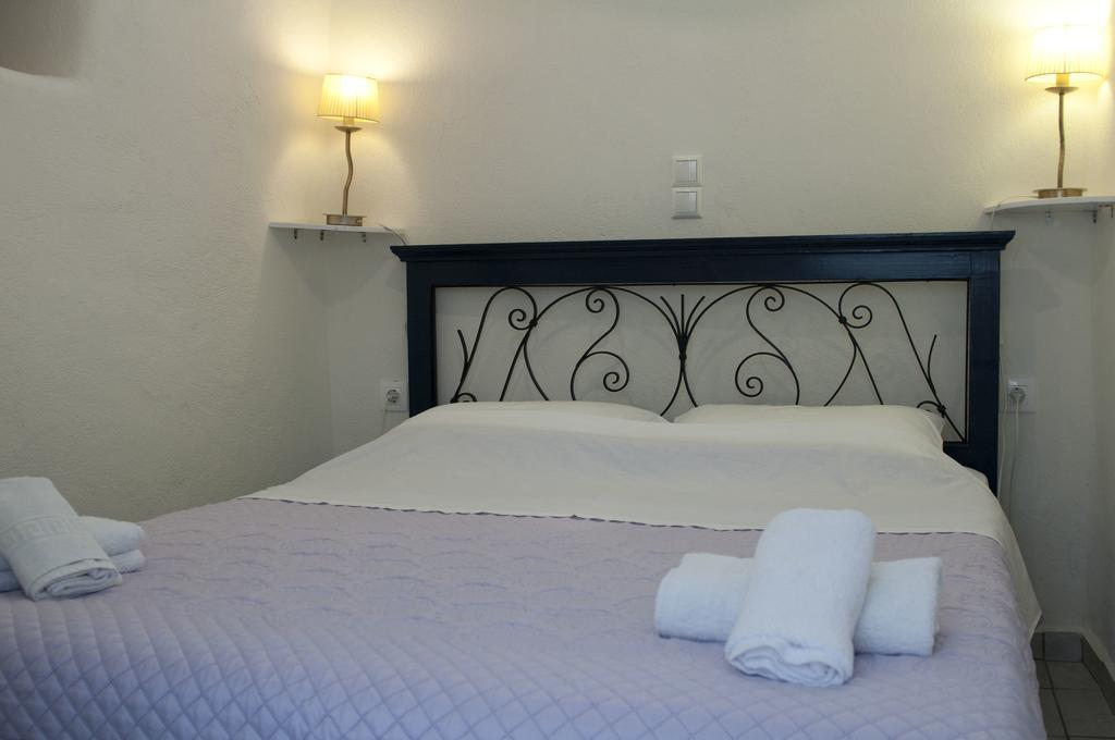 Bed and Breakfast Emmantina Mesaria Exterior foto